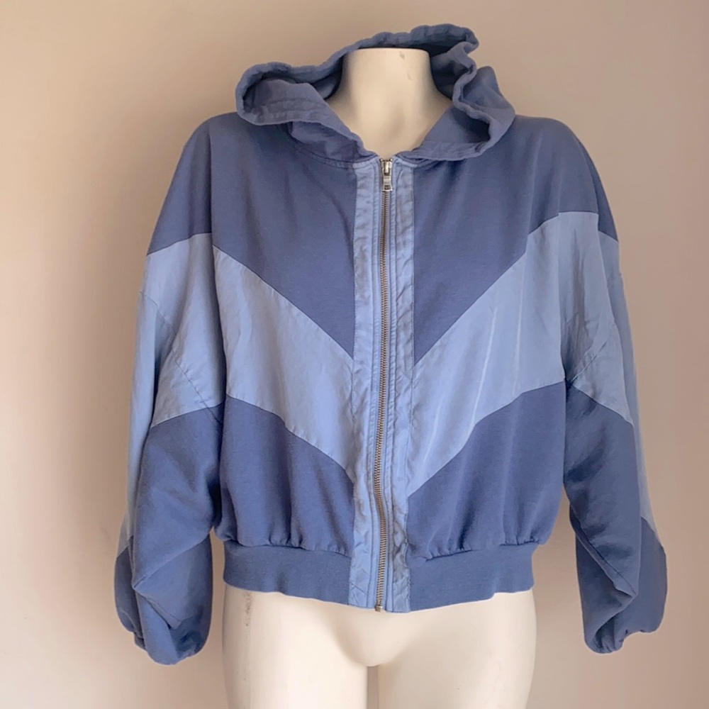 Large women’s dusty blue sweater Jacket